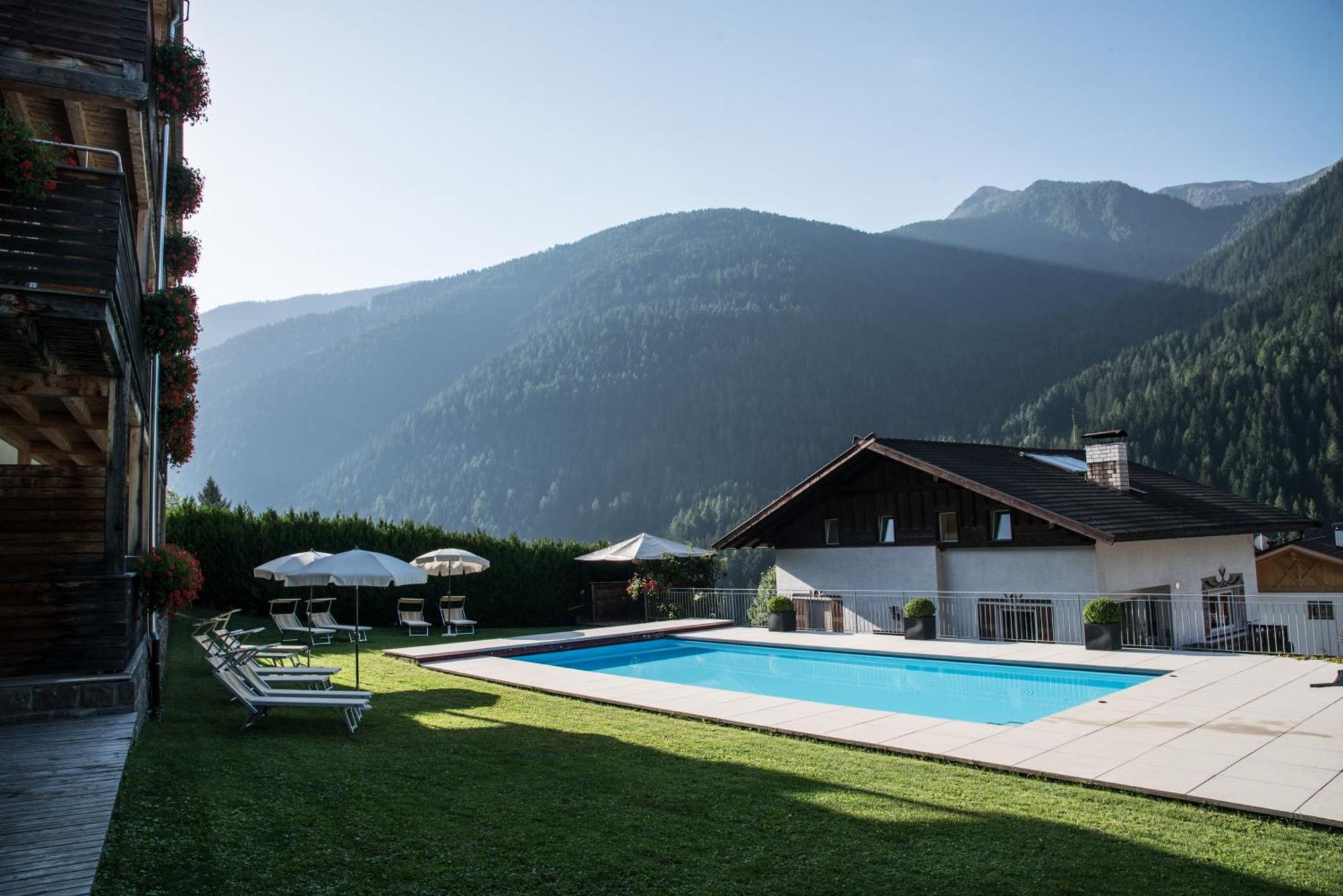 Kreativ Hotel Landhaus Schweigl Ultimo Extérieur photo