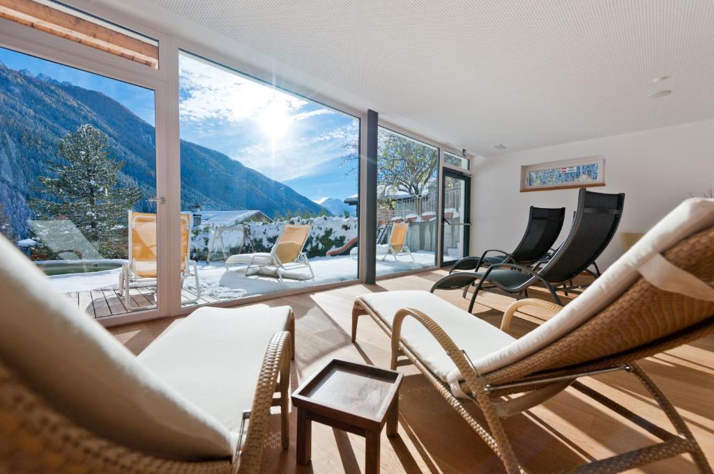 Kreativ Hotel Landhaus Schweigl Ultimo Extérieur photo