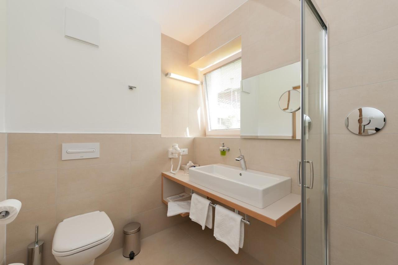 Kreativ Hotel Landhaus Schweigl Ultimo Chambre photo